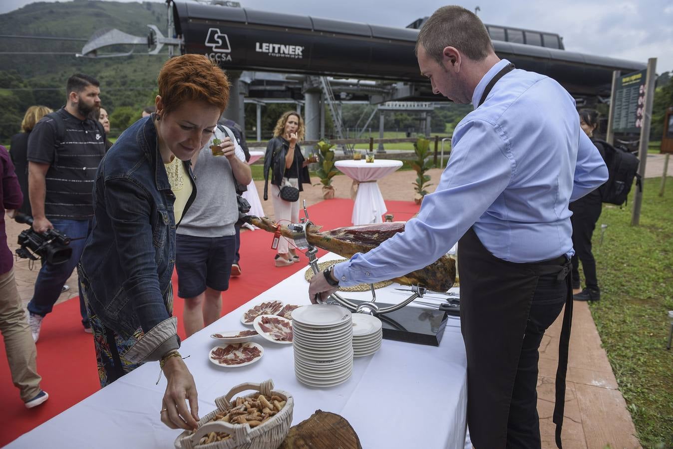 Cena gourmet desde las altura