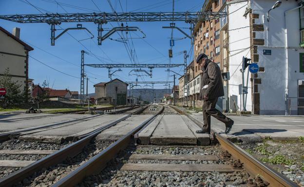 Reinosa aprueba una declaración institucional que califica el AVE como «irrenunciable»