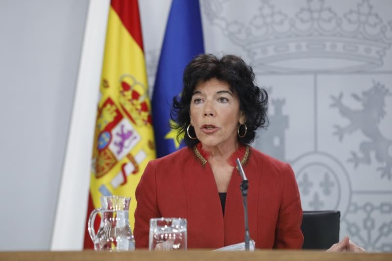 El Gobierno recurre una resolución del Parlament a dos días de la cita con Torra