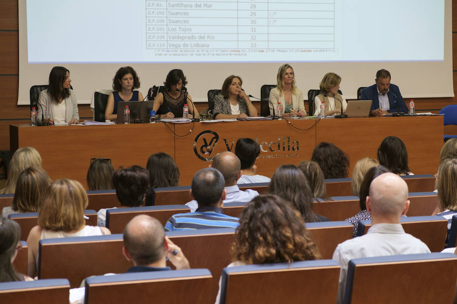 Acto de elección de las 33 nuevas farmacias de Cantabria