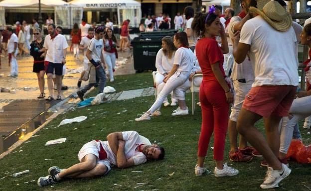 Un detenido y dos denuncias por tocamientos en la segunda noche de Sanfermines