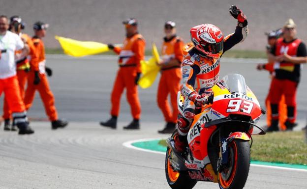 Márquez se mueve a su antojo en Sachsenring