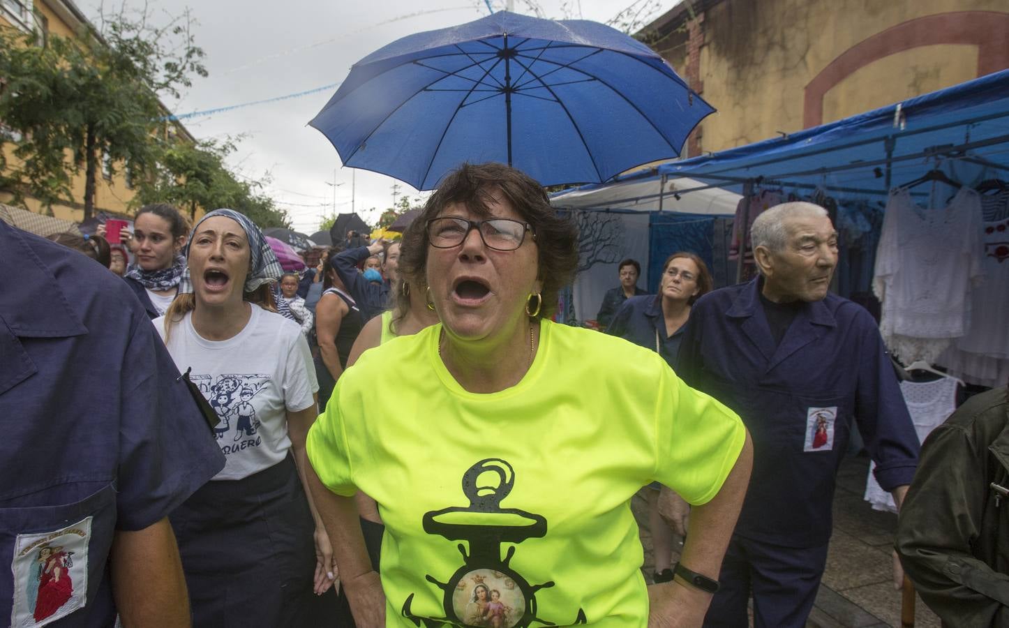 El Barrio Pesquero rinde devoción a la Virgen del Carmen