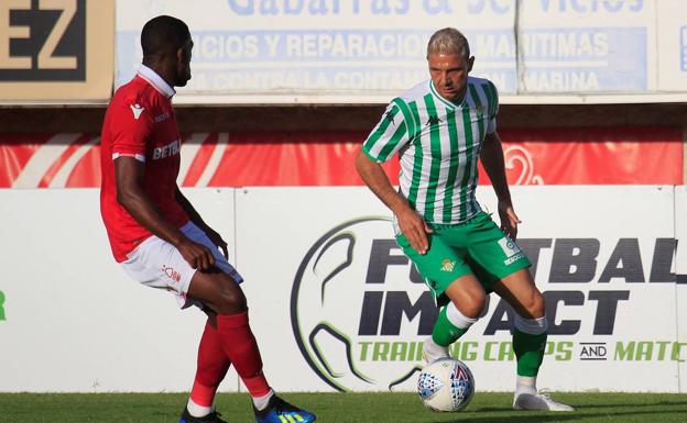 Joaquín: «Voy a hablar con LaLiga para que me dejen ponerme 'Hulio' en la camiseta»