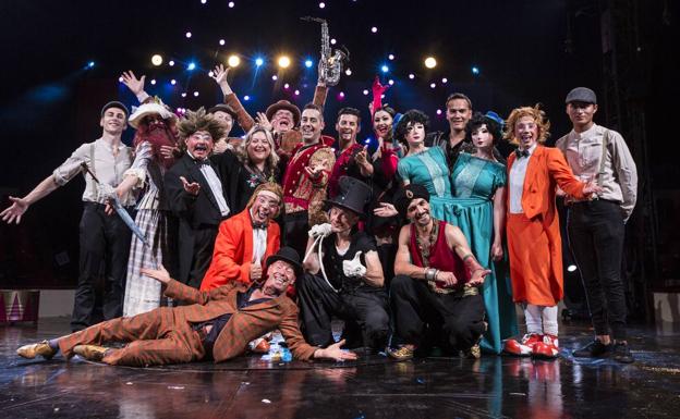 El circo Quimera estrena 'Vintage', un viaje por la historia del espectáculo