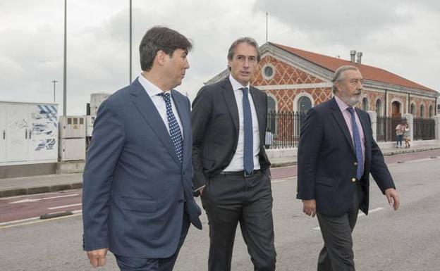 El presidente del Puerto pide que se mantengan los compromisos de Fomento con Cantabria