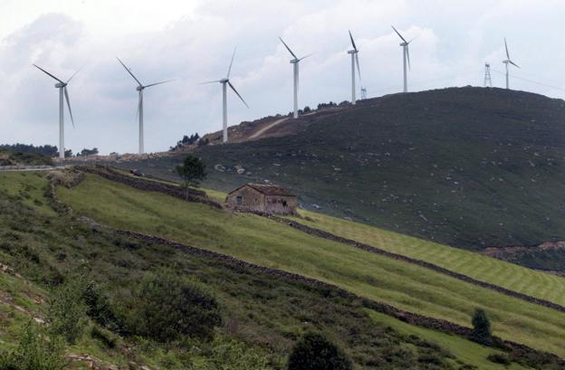 Medio Ambiente devuelve a Industria otros nueve proyectos eólicos