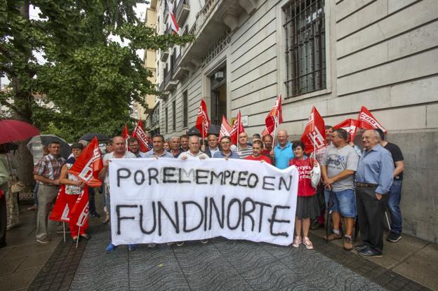 Los trabajadores de Fundinorte piden que se empiece a solucionar su futuro