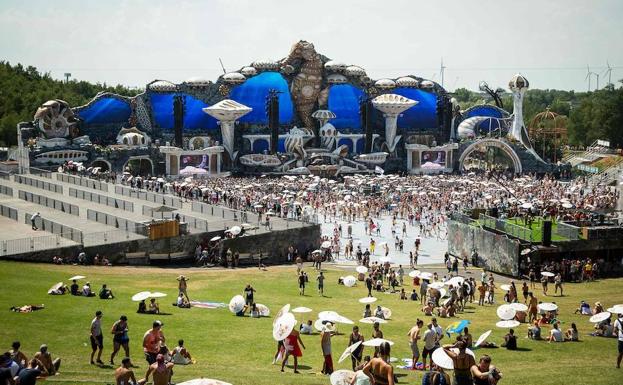 Arrestan a ocho personas y recuperan 88 móviles robados en el festival Tomorrowland