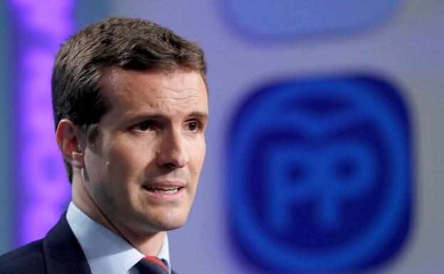La jueza eleva al Supremo el máster de Pablo Casado