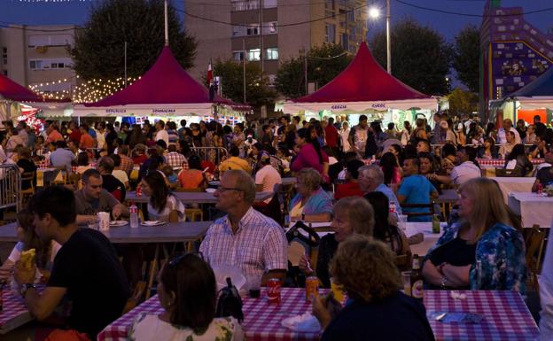 El Festival de las Naciones se abre este viernes y estrena un espacio zen y mercado ecológico