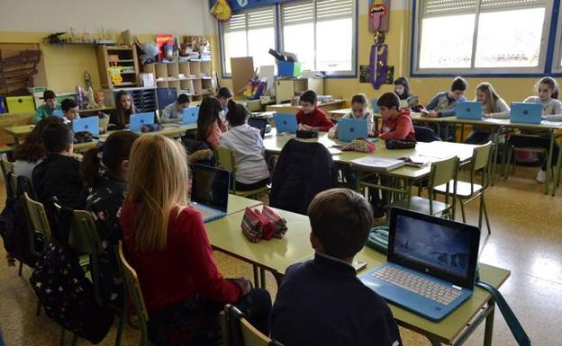 Camargo destina 150.000 euros al Banco de Recursos Educativos