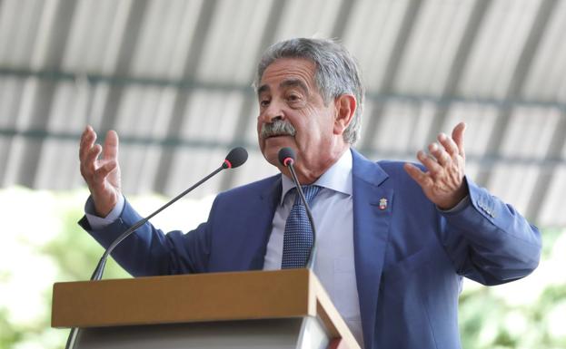 Revilla se apoya en la bajada del paro para reivindicar al bipartito