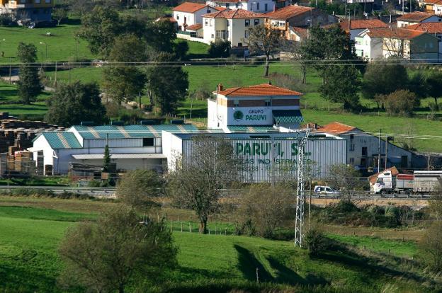 Industria cree que las naves de Paruvi son legalizables por su «interés social»
