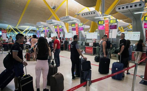 Aumentan los pasajeros de avión un 3,2% en julio a pesar de las huelgas