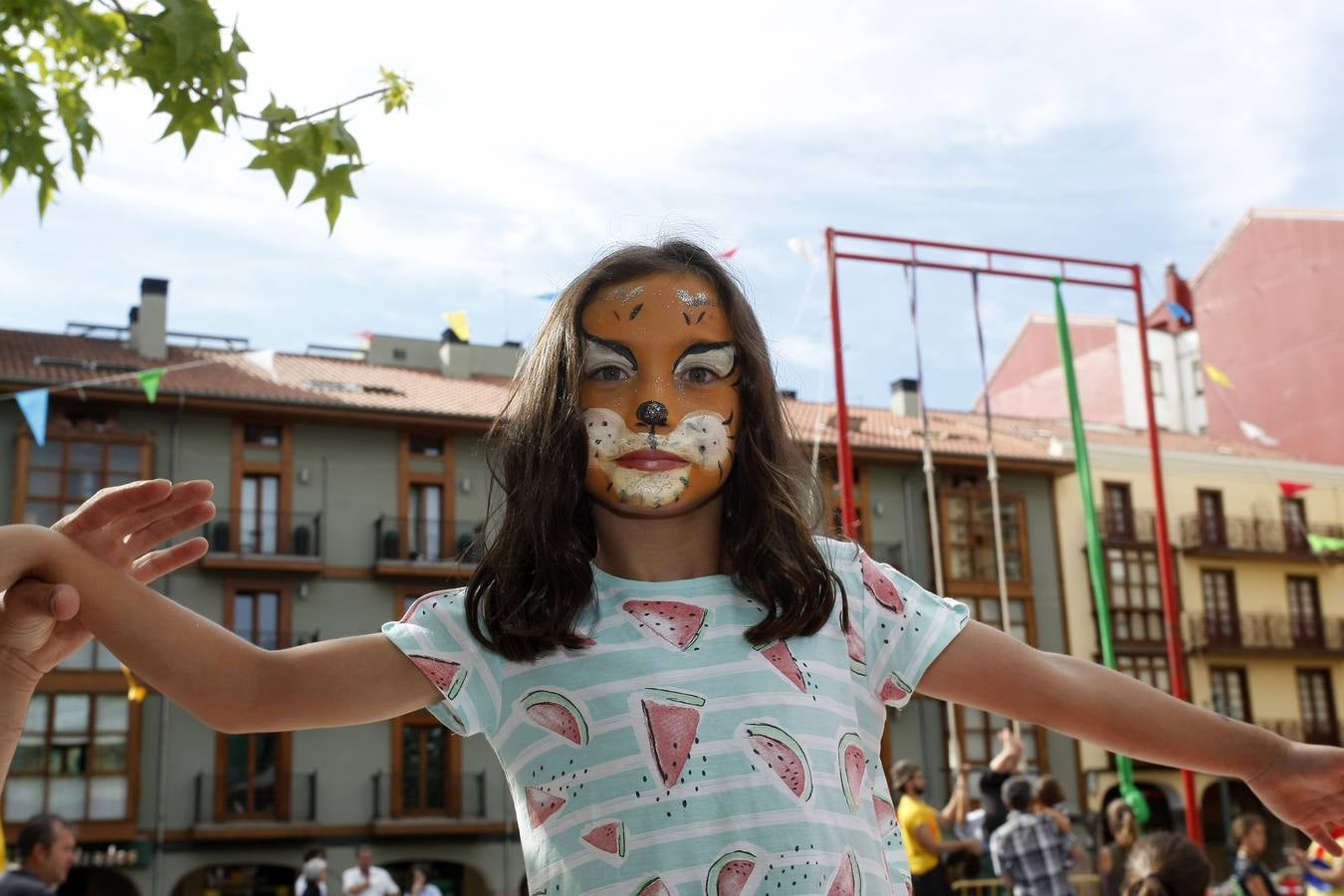 Un circo al aire libre en la Plaza Mayor de Torrelavega