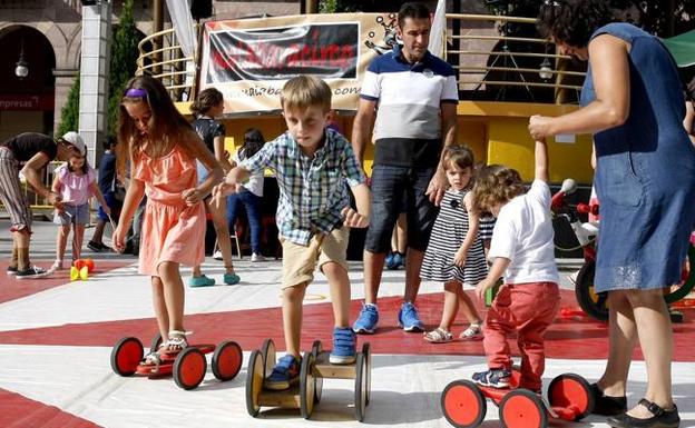 La Plaza Mayor se convierte en una carpa de circo al aire libre