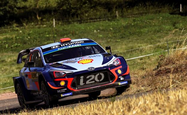 Sordo se queda a cuatro décimas de Tänak en la Superespecial que da inicio al Rally de Alemania