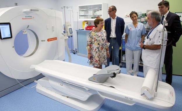 El Hospital de Laredo estrena TAC y adquiere una resonancia magnética