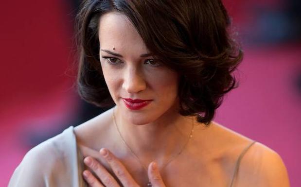 Asia Argento: «Jamás he tenido relaciones sexuales con Bennett»