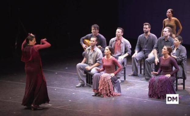 Flamenco sobre el escenario del FIS