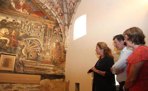 Cultura apoyará la continuidad en la restauración de los frescos de la iglesia de Ledantes