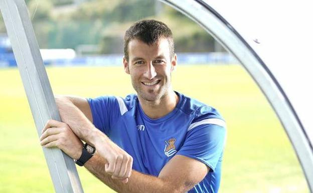 Agirretxe anuncia su retirada tras 10 temporadas en la Real Sociedad