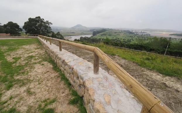 Piélagos estrena un mirador sobre el Abra del Pas