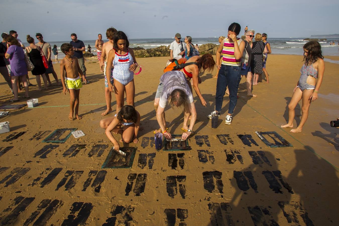 Arte efímero sobre la arena