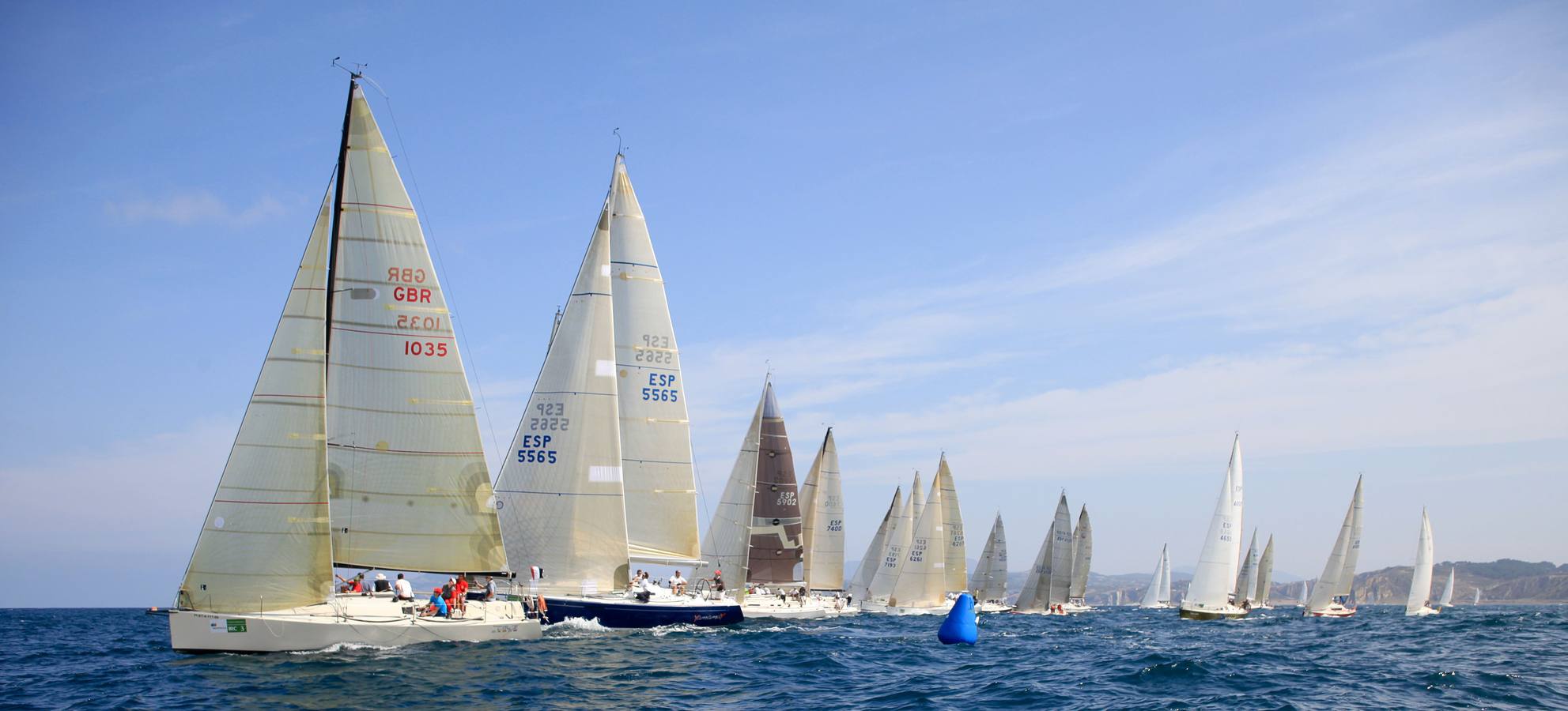 La Copa Castro reúne este fin de semana a una treintena de barcos cántabros y vascos