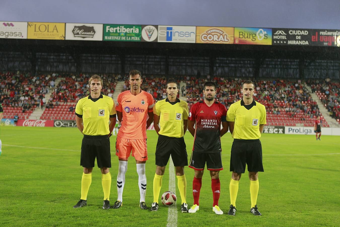 Encuentro Mirandés-Racing de la Copa del Rey