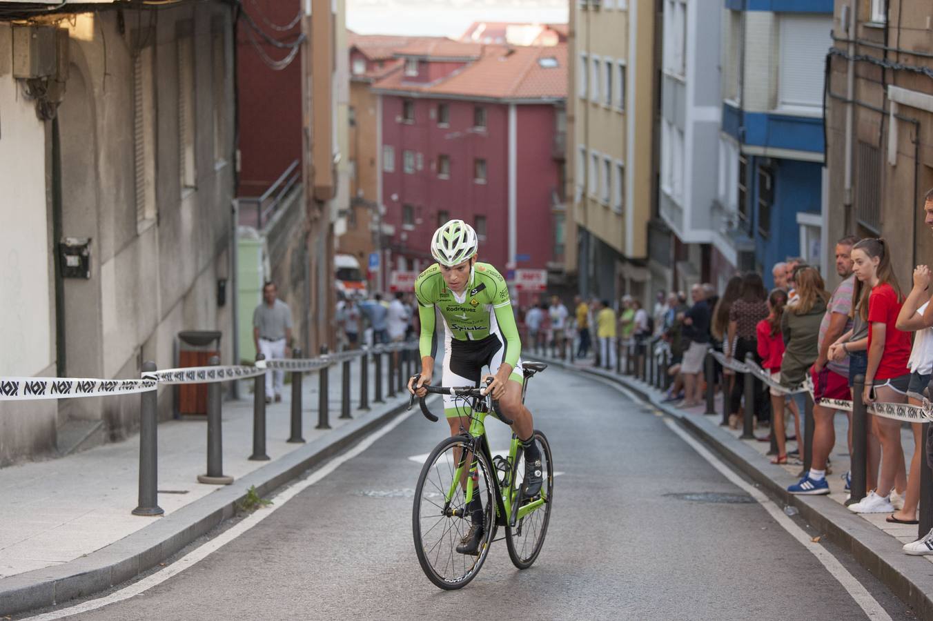 Torrelavega pone en marcha un dispositivo especial de tráfico por el paso de la Vuelta