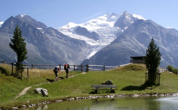 La nieve está desapareciendo en Suiza, incluyendo en los Alpes