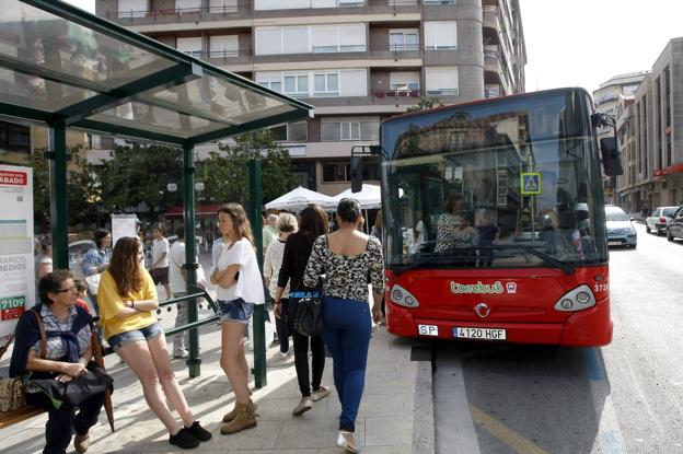 El Gobierno inicia el proceso para comarcalizar el servicio del Torrebús