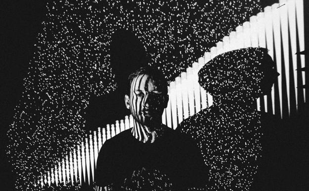 Max Cooper presenta su espectáculo audiovisual en el Centro Botín