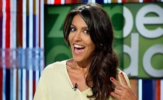Lorena Castell anuncia desde Miengo que está embarazada
