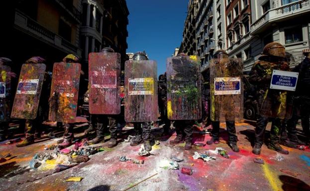 Detenido el hombre que agredió a un manifestante en la marcha de policías de Barcelona