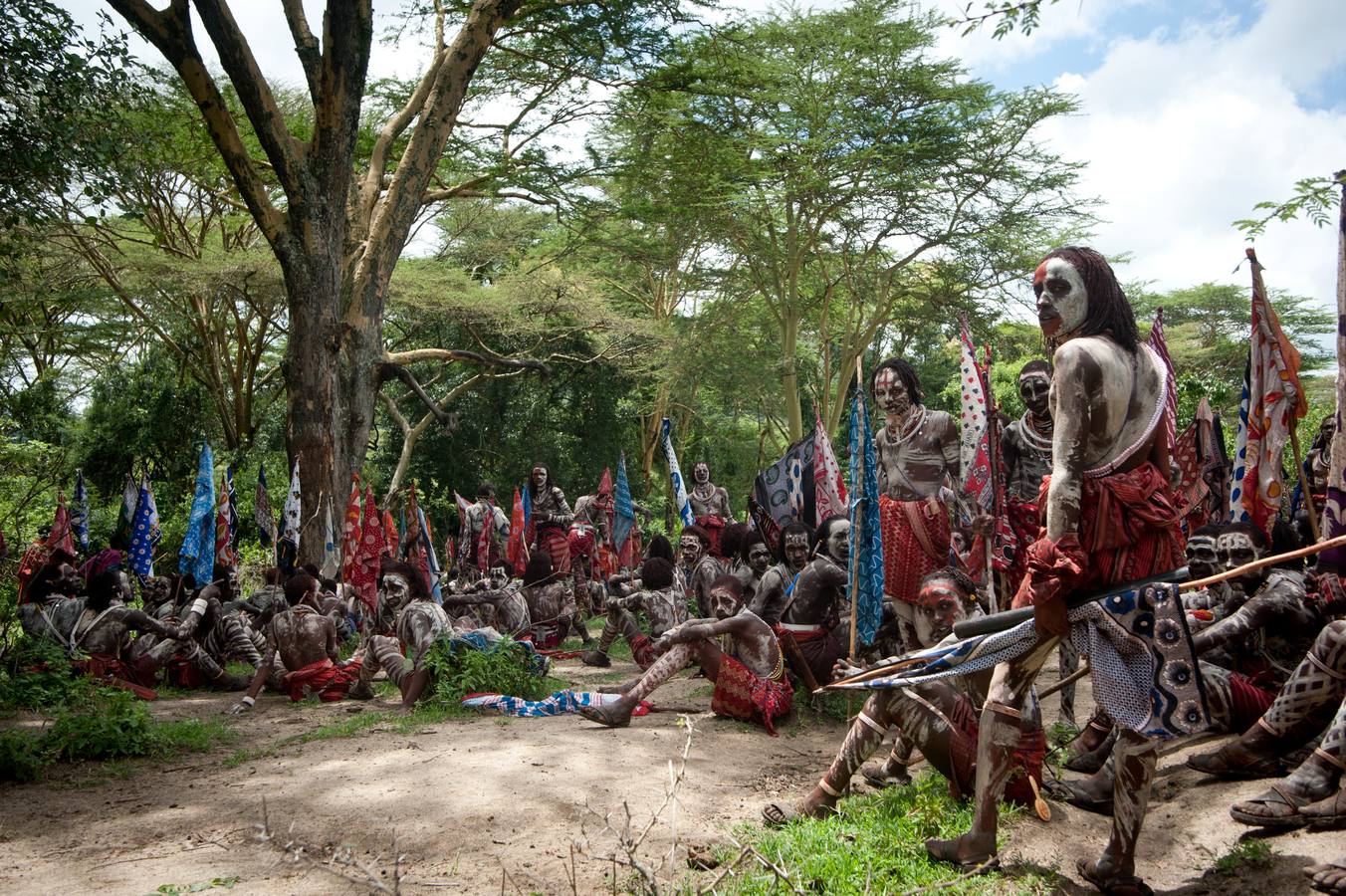 Eduardo Lostal reúne en el libro 'Más allá de la globalización' cerca de 300 imágenes