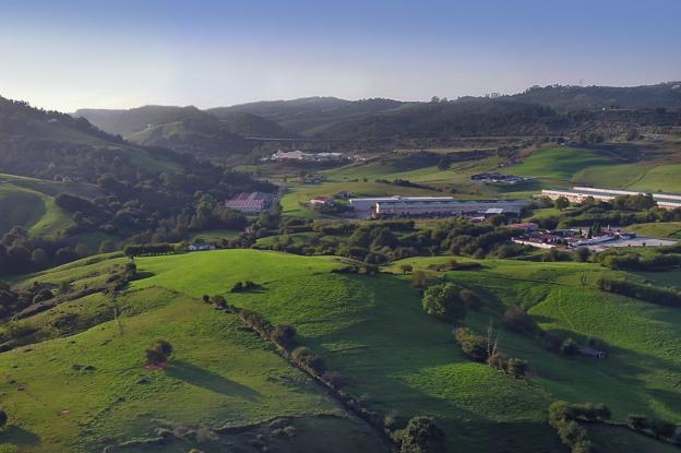 Un estudio geológico definirá la ampliación del suelo industrial en Cabezón de la Sal