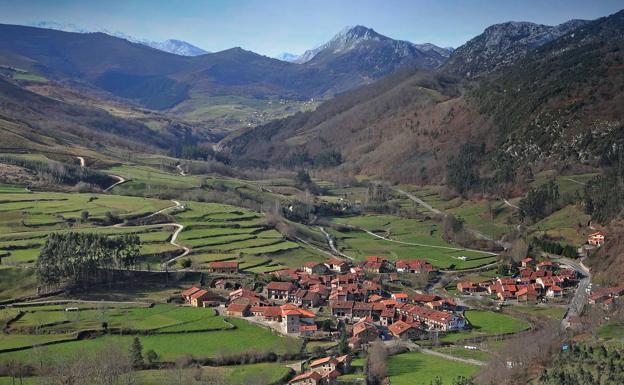 Obras Públicas mejorará el acceso al pueblo de Carmona