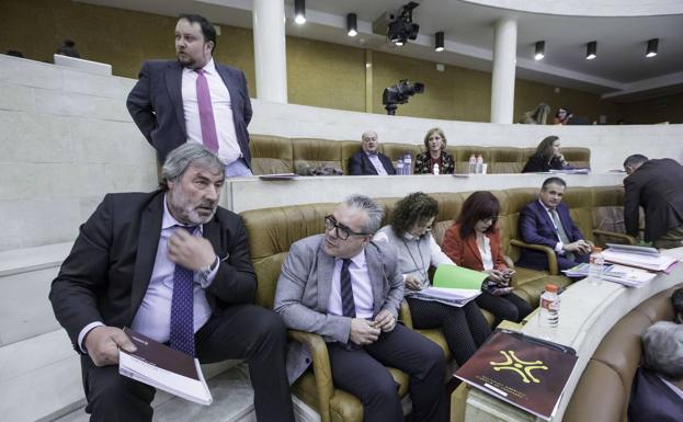 Las Excavadas, las pensiones y la Intervención General, a debate hoy en el Parlamento