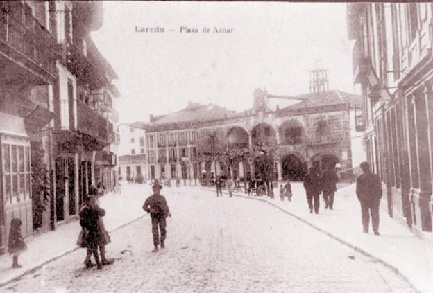La calle de Ugarte y la plaza de Aznar