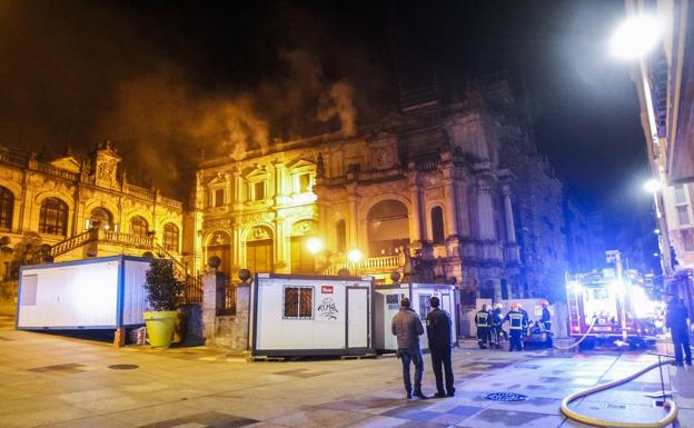 El Ayuntamiento sanciona a SIEC con 46.000 euros por el incendio del Museo de Arte Moderno