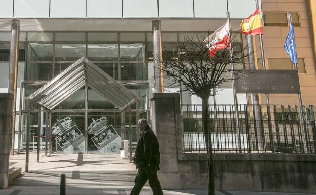 CSIF convoca una protesta contra la recuperación gradual de las 35 horas laborales