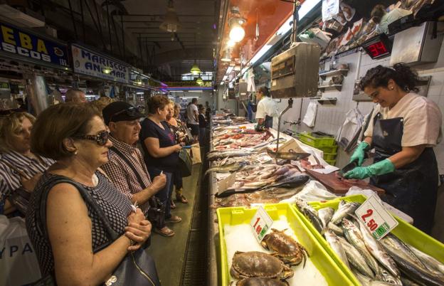 La alimentación de los cántabros es deficitaria en fruta, verdura y pescado