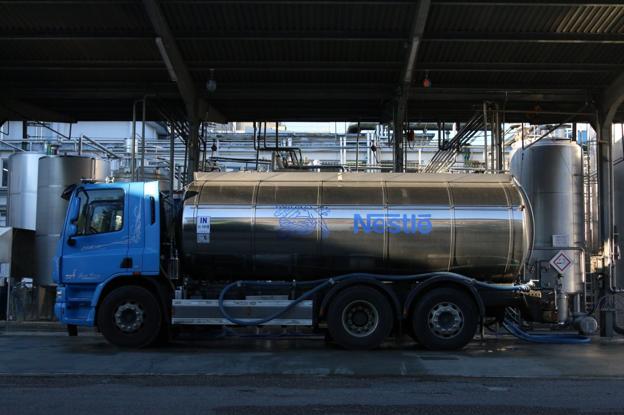 Nestlé recoge cerca de 180 millones de leche en la Cornisa Cantábrica