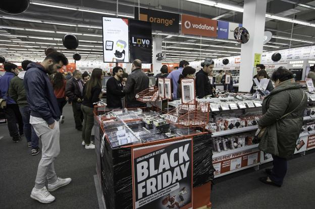 El gran comercio prepara un 'viernes negro' «de récord» frente al temor de los minoristas