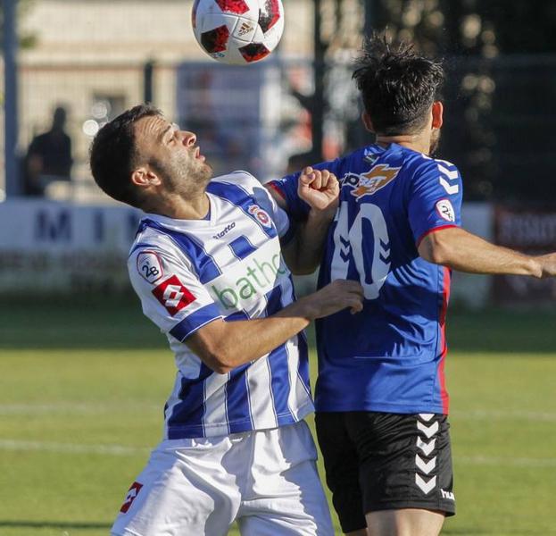 Vitienes sufre una micro rotura del bíceps femoral y podría perderse el derbi del domingo