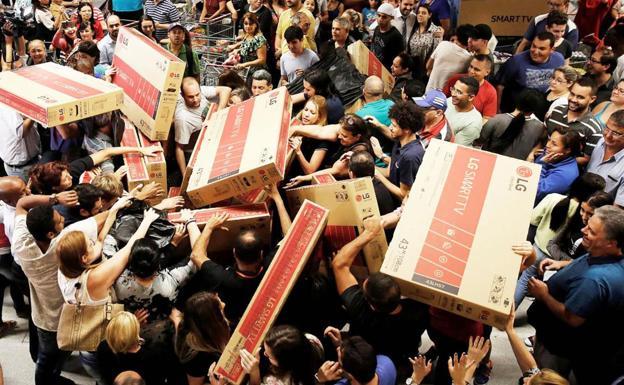 Consejos para conseguir gangas (y evitar sorpresas) este 'Black Friday'