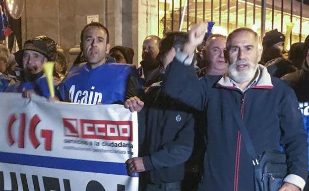 Los trabajadores de prisiones esperan avances en la cita de hoy en Madrid